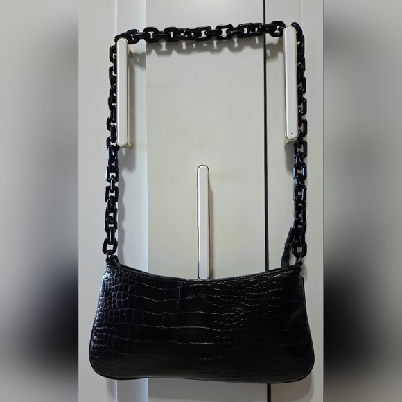 Aldo Handbags - Aldo Griregann Small Shoulder Bag Chain Strap Purse